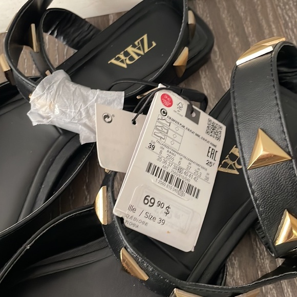 NWT ZARA studded flats US8 - Picture 3 of 5